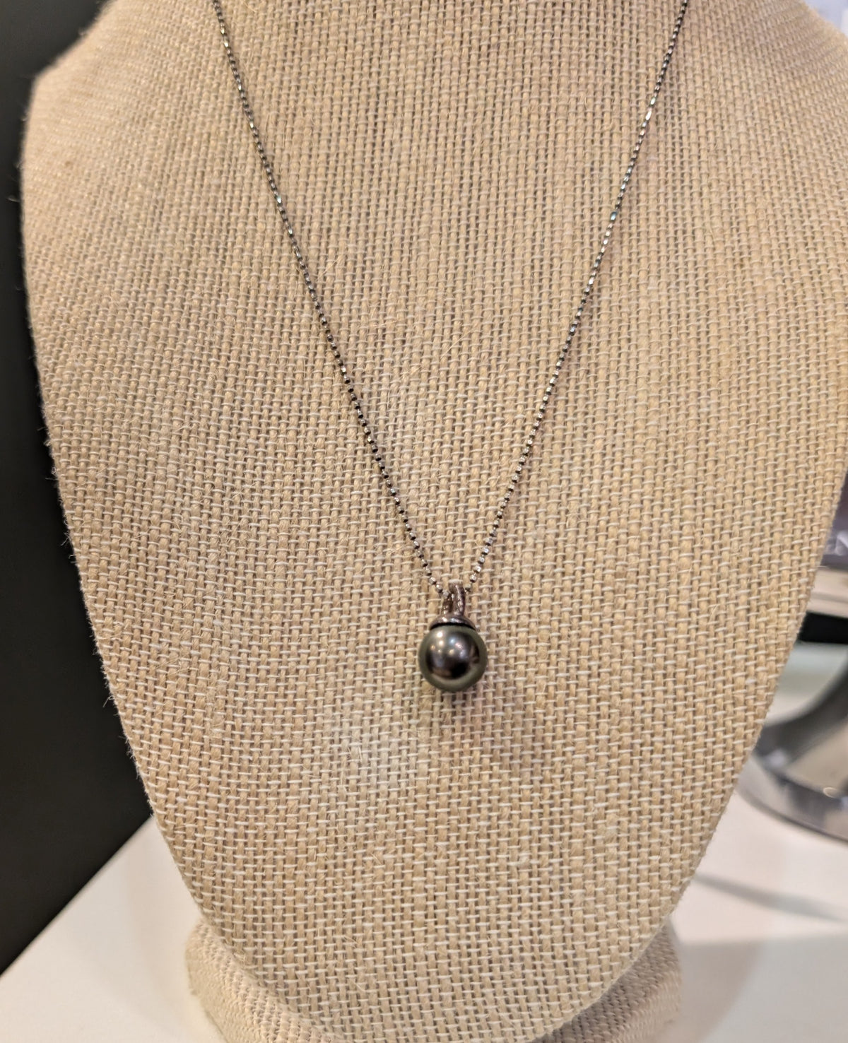 Tahitian Pearl and Sterling Silver Necklace